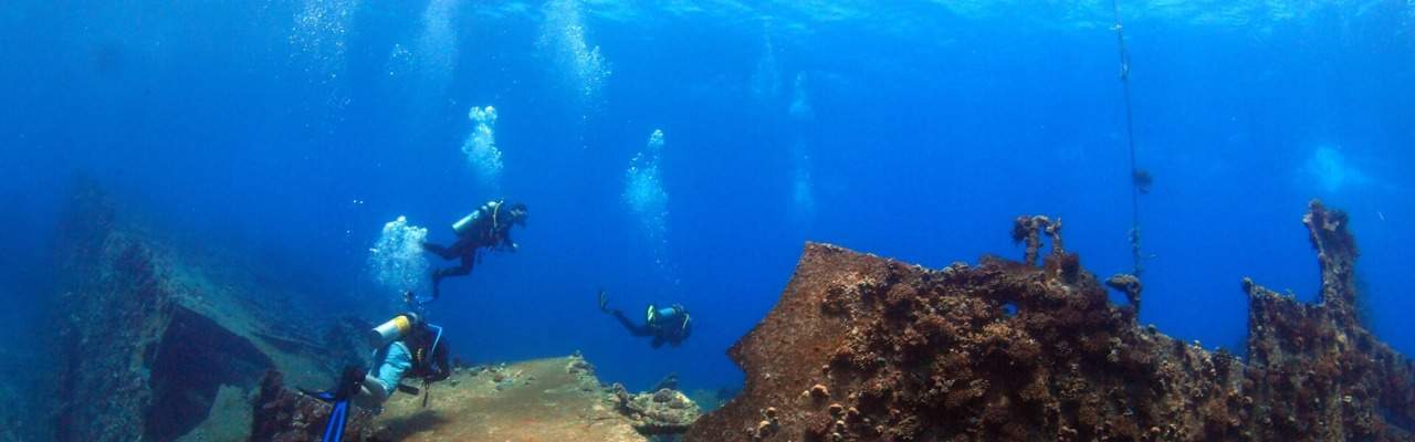 Wreck Diving In Egypt ; Abu Nuhas